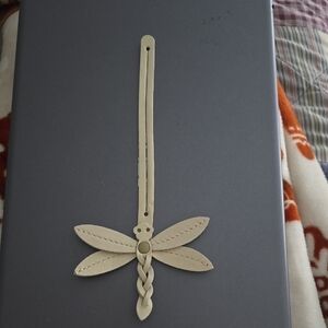 Portland Leather Cream Dragonfly Bag Hook